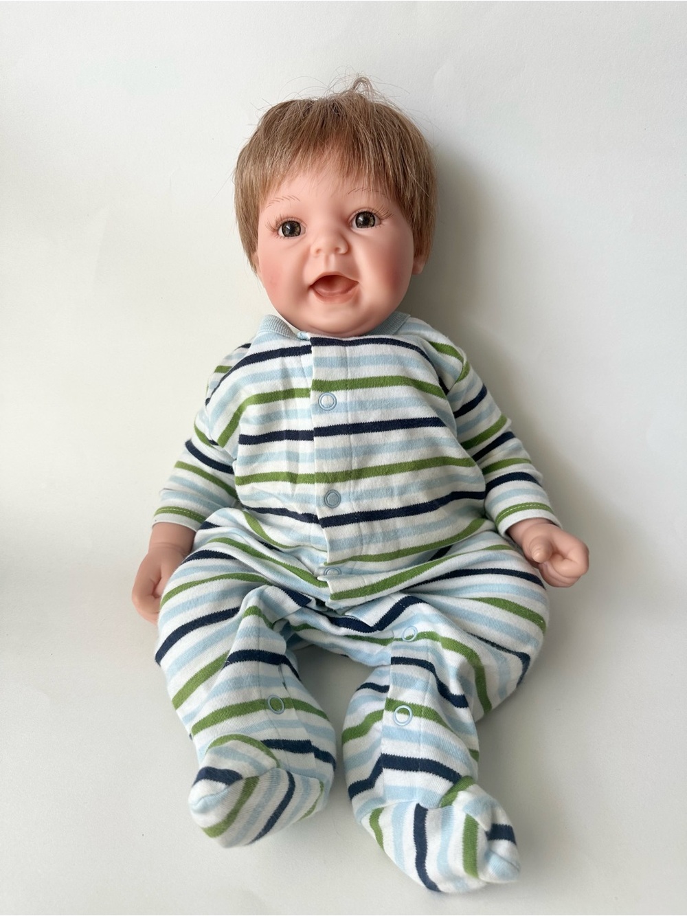 Vintage 1997 Lee Middleton Baby Doll